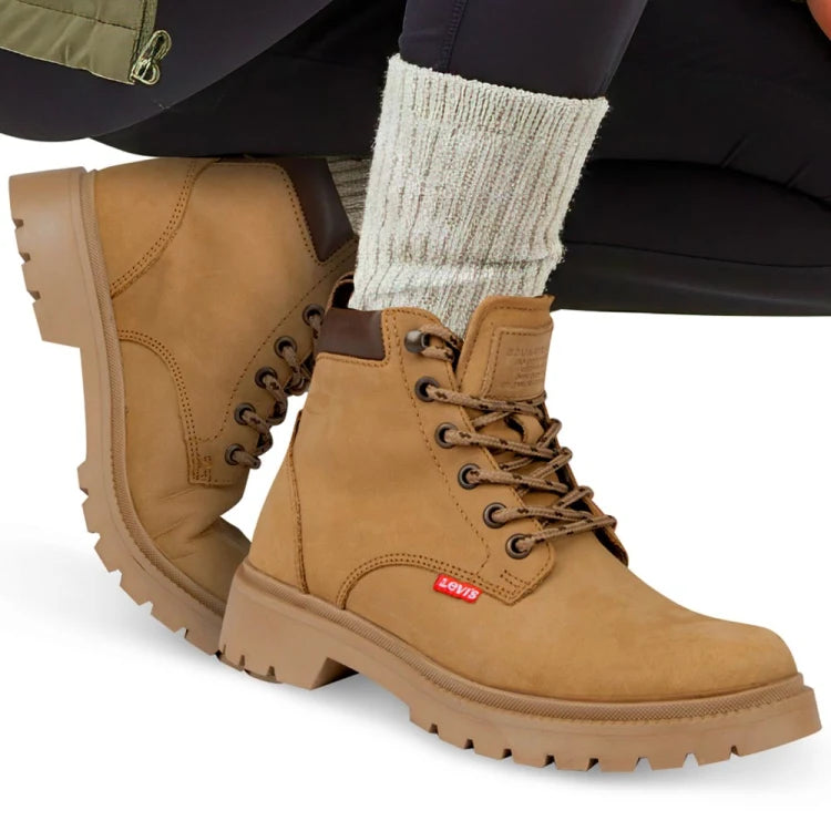 Bota hiker mujer Levi's piel nobuck café | bota trekking urbana dama