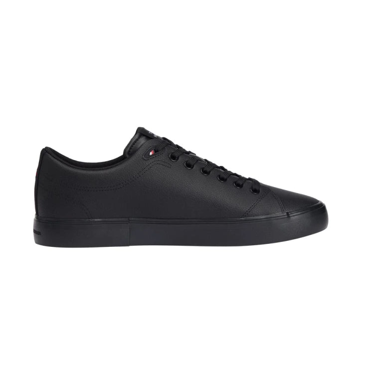 Tenis casual para caballero Tommy Hilfiger TH Hi Vulc Core Low LTH II ESS | tenis urbanos