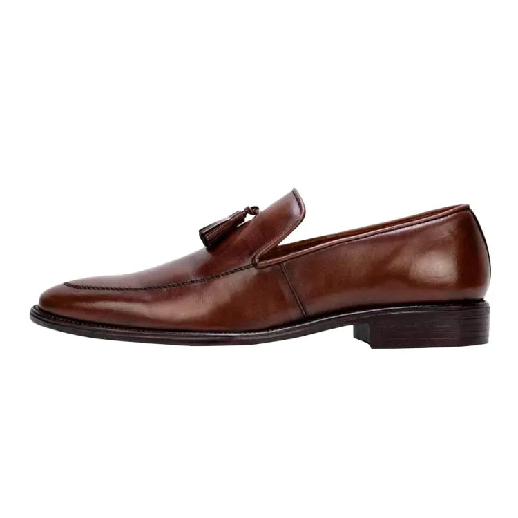 SCHATZ mocasin vestir con borlas