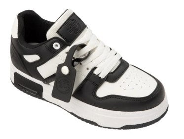 BELINDA PEREGRIN tenis urbano