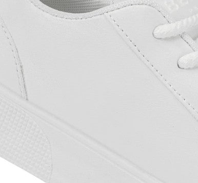 BELINDA PEREGRIN tenis urbano