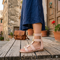 PINK: Sandalia estilo gladiador para Dama con ajuste ergonómico y suela ligera
