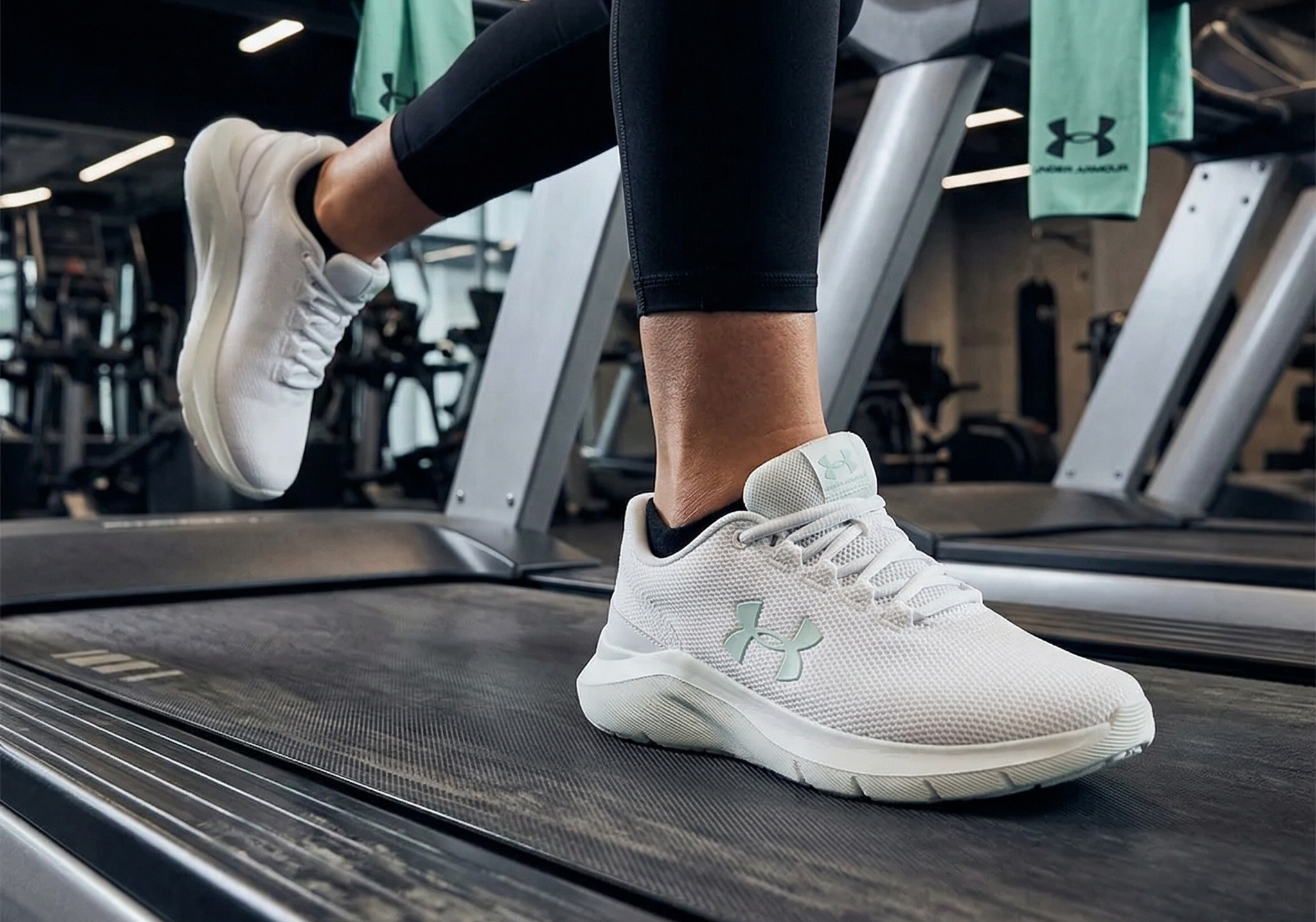 Tenis para correr mujer Under Armour Phade RN 3 | tenis running ligero dama