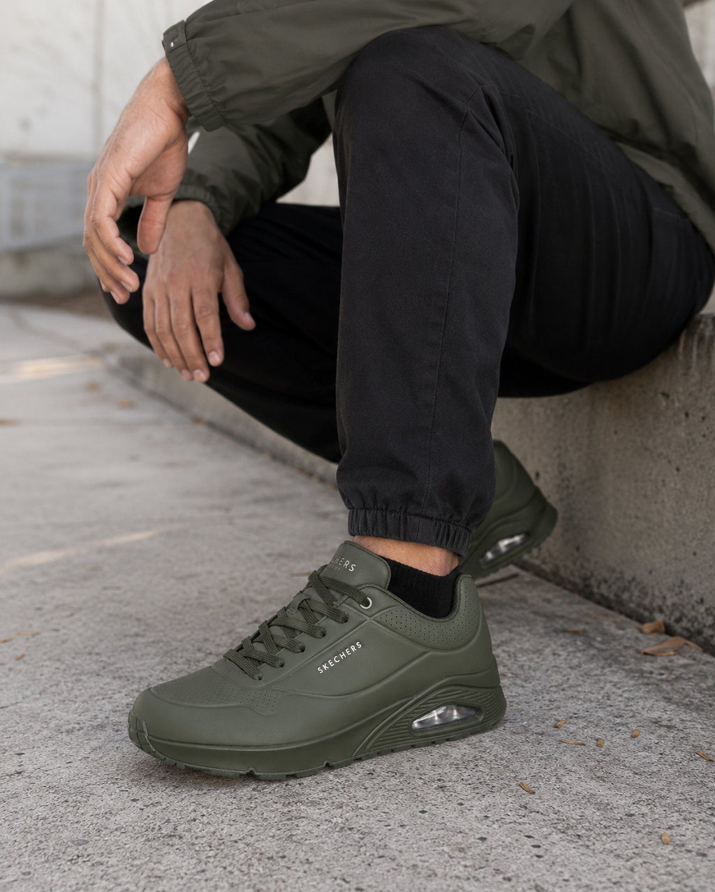 Tenis casual para caballero Skechers Uno | tenis urbanos