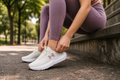 Tenis para Correr Mujer Under Armour Charged Surge 4 | Running, Caminata y Uso Diario